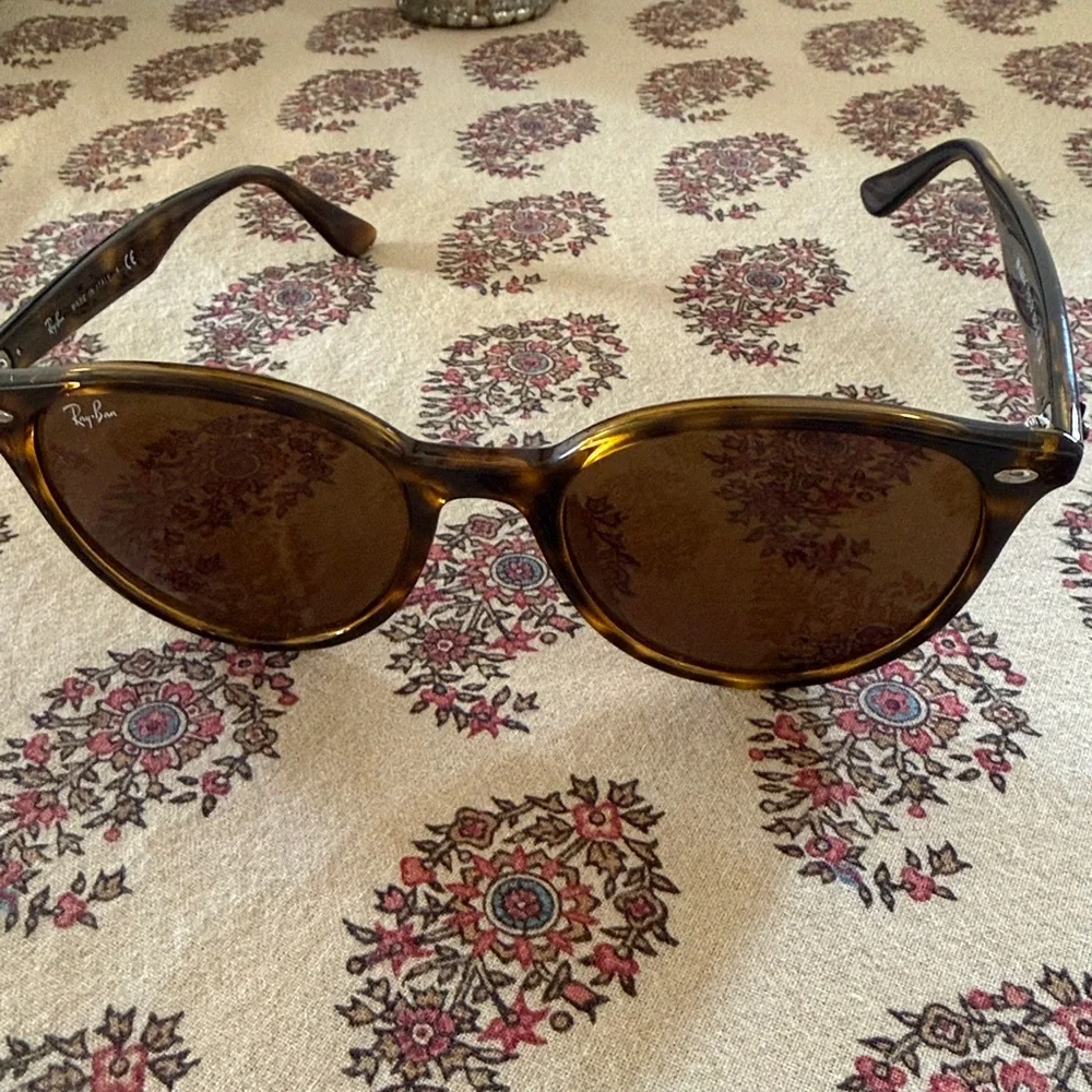 Ray-Ban Phantos 4305 Tortoise Shell Sunglasses